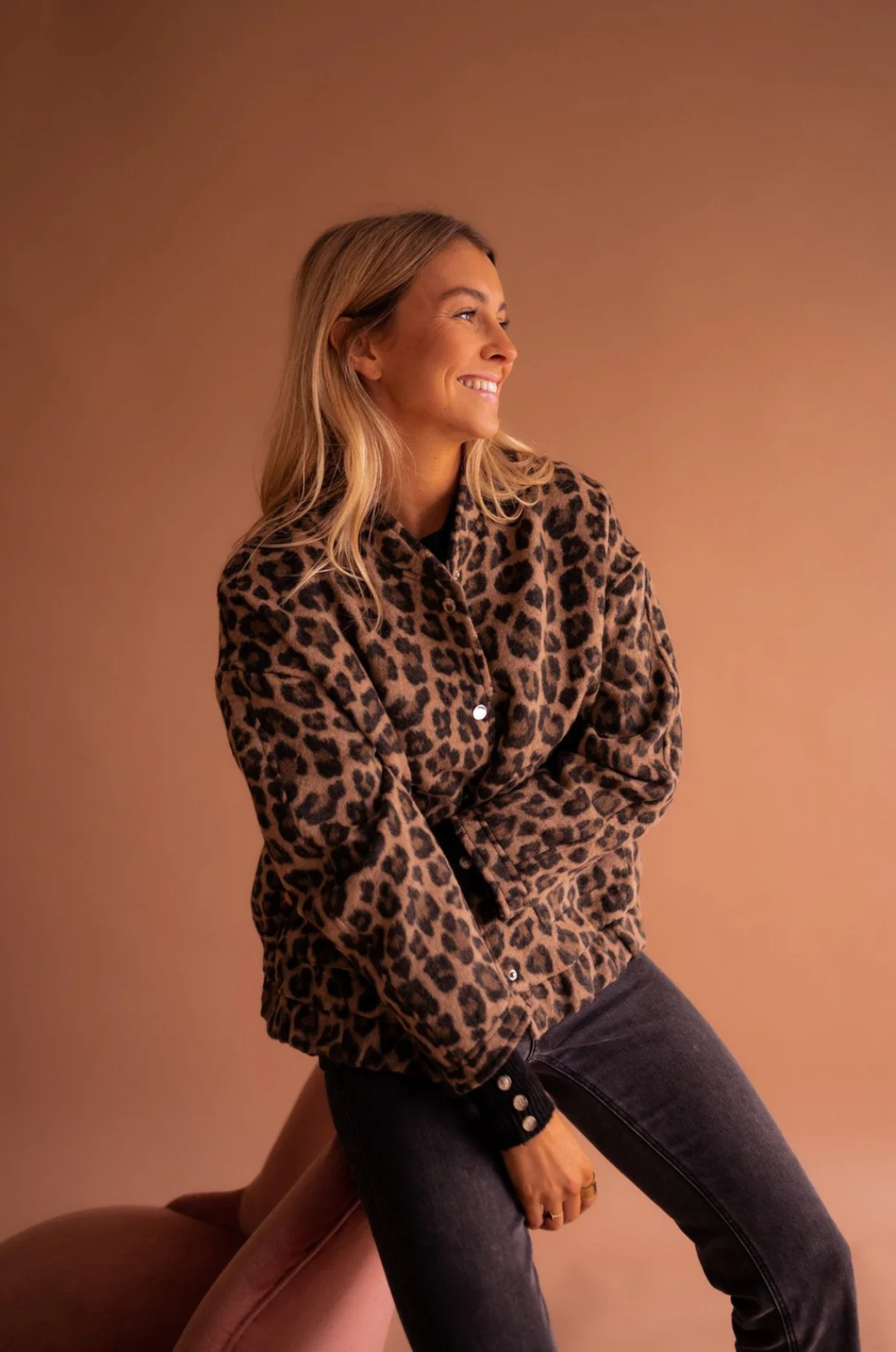 Susanne™ | Trendige Jacke mit Leopardenmuster