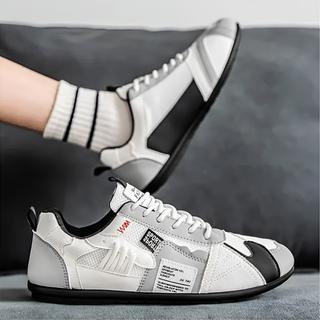 Rune Retro Racer Sneaker Weiß getragen