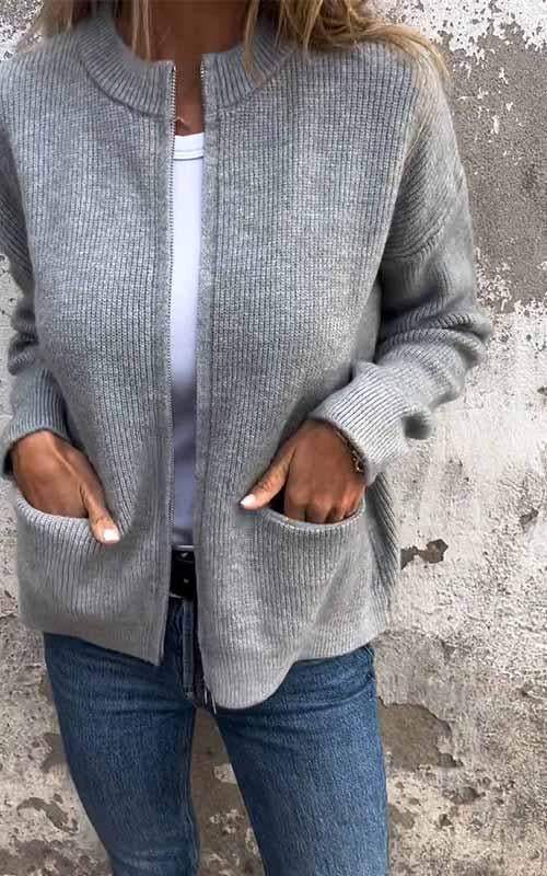 Regina - Gemütlicher Pullover mit Reißverschluss