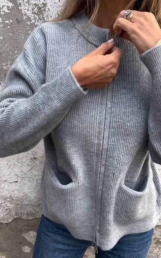 Regina - Gemütlicher Pullover mit Reißverschluss
